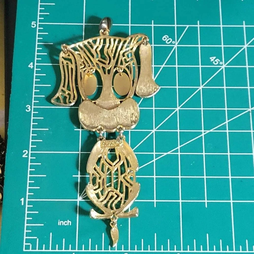 alano vintage articulated dog pendant gold tone 24in chain‎ kitsch vintage 70s